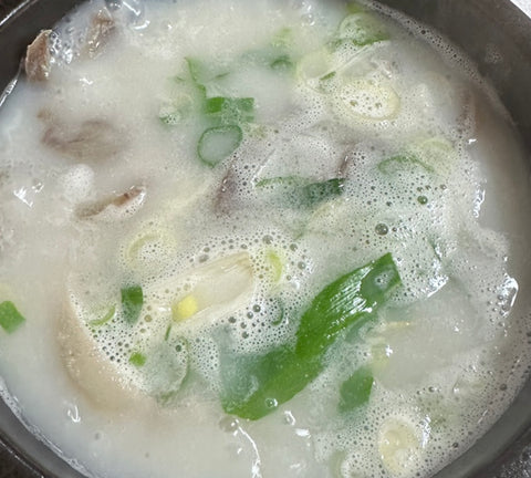 Ox Feet Seolleongtang μ°μ‘±ν